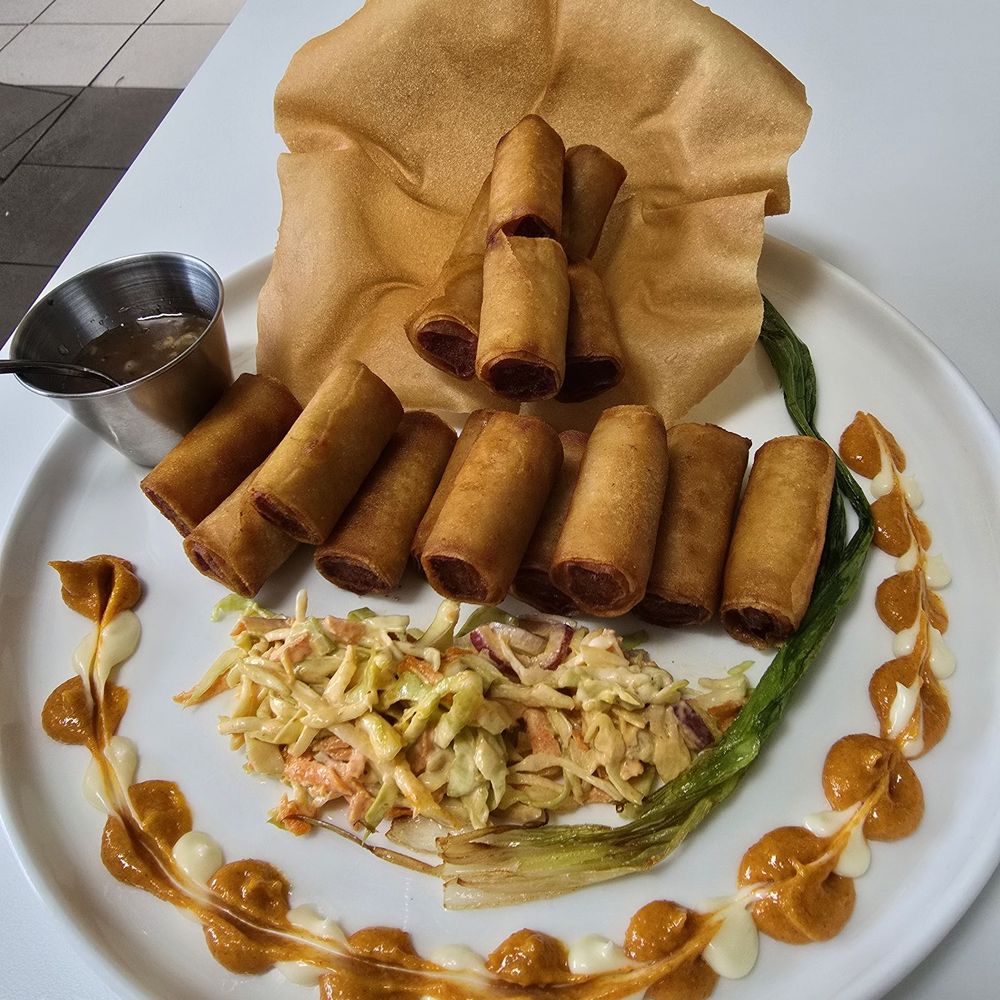 Mo Nina's Filipino Restaurant - Fried egg rolls..what a beautiful presentation - Mexican Near Me - Northridge, California Mo Nina's Filipino Restaurant - Fried egg rolls..what a beautiful presentation - Mexican Near Me - Northridge, California