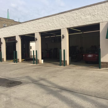 Quick Oil - 6 automotive repair bays - Auto Repair Near Me - Chicago, Illinois Quick Oil - 6 automotive repair bays - Auto Repair Near Me - Chicago, Illinois