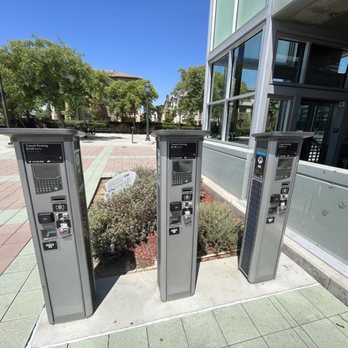Metro Gold Line Foothill Extension - Parking Kiosks - Trains Near Me - Azusa, California Metro Gold Line Foothill Extension - Parking Kiosks - Trains Near Me - Azusa, California