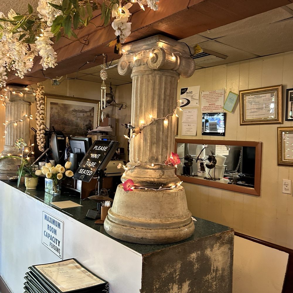 The Med - Indoors - Greek Near Me - Salt Lake City, Utah