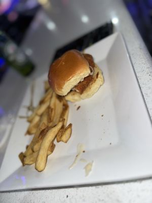 Big Shots Restaurant & Lounge