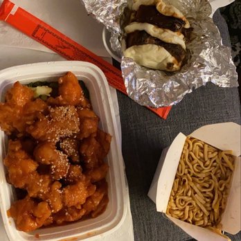 Han Noodle Bar - Sesame chicken, Pork Belly, and lo Lomein - Chinese Near Me - Rochester, New York