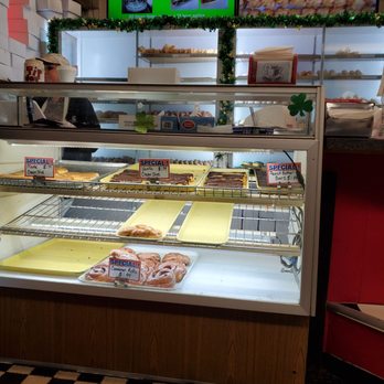 Donut Land - Case - Donuts Near Me - Brunswick, Ohio Donut Land - Case - Donuts Near Me - Brunswick, Ohio