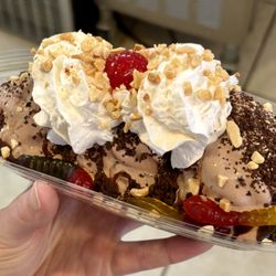 Annie's Sweets & Treats