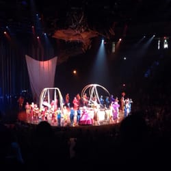 Cirque Du Soleil - Varekai