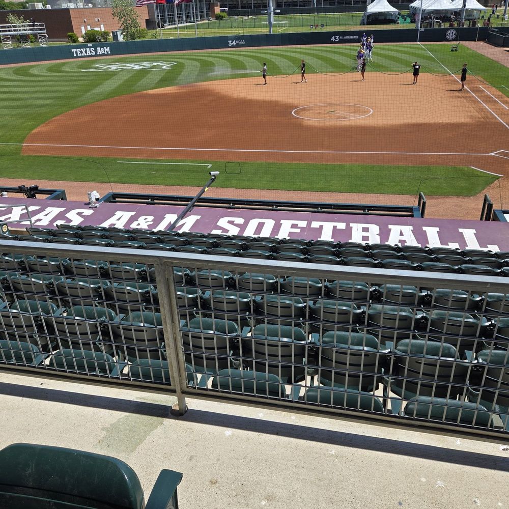 Davis Diamond - Stadiums & Arenas Near Me - College Station, Texas