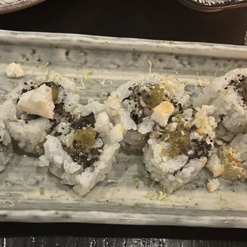 Ryla - Scallop roll, interesting with a little spice! - Asian Fusion Near Me - Hermosa Beach, California Ryla - Scallop roll, interesting with a little spice! - Asian Fusion Near Me - Hermosa Beach, California