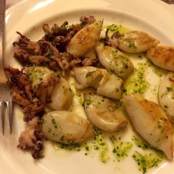Can Culleretes - Grilled baby squid - Catalan Near Me - Barcelona, B Can Culleretes - Grilled baby squid - Catalan Near Me - Barcelona, B