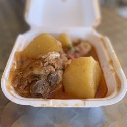 Cuba Bakery & Cafe - Chicken (Stew type thing) - Delicious!!