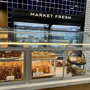 Paris Baguette - Goods - Bakeries Near Me - Houston, Texas Paris Baguette - Goods - Bakeries Near Me - Houston, Texas