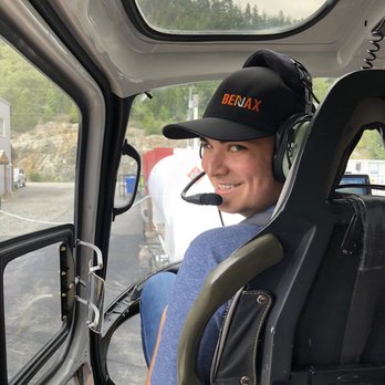 Blackcomb Helicopters - Pre flight - Aerial Tours Near Me - Whistler, British Columbia Blackcomb Helicopters - Pre flight - Aerial Tours Near Me - Whistler, British Columbia