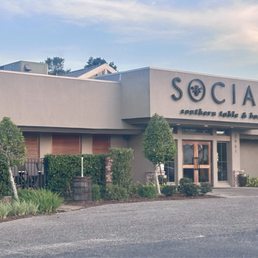 SOCIAL SOUTHERN TABLE & BAR - Updated December 2025 - 488 Photos & 362