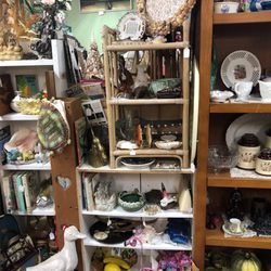 Abigail's Antiques & Collectibles