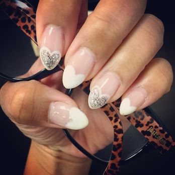 Nail Studio Coronado - I totally copied Kelly's nails! People love this cute design! @tutujuicy - Nail Salons Near Me - Coronado, California