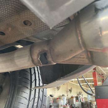 BDM Performance Exhaust - Cracking of stainless pipes because they have their welding temp too high. - Auto Repair Near Me - Denver, Colorado BDM Performance Exhaust - Cracking of stainless pipes because they have their welding temp too high. - Auto Repair Near Me - Denver, Colorado