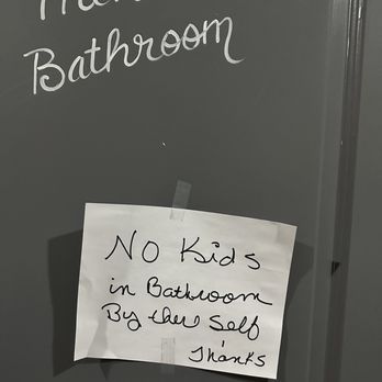 Mollie Monday's - They do their best to ensure your children are safe too! - American Near Me - Savannah, Tennessee