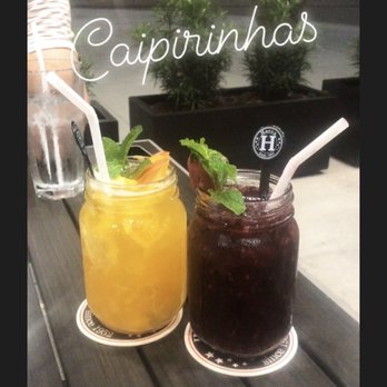 Hocca - Orlando - Yellow and red fruit caipirinha - Sandwiches Near Me - Orlando, Florida