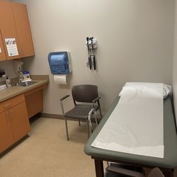 Virginia Cancer Institute - Exam room