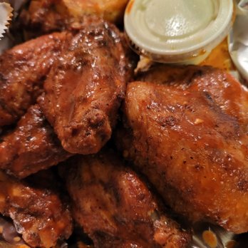 Limp Lizard - Smoked Wings - Barbeque Near Me - Syracuse, New York