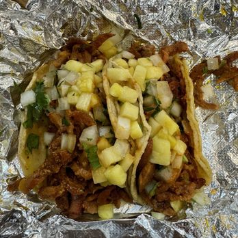 Mercado Gonzalez - El pastor street tacos - Mexican Near Me - Costa Mesa, California