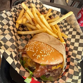Tommy's Burger Co - Double Cheeseburger with jalapenos, bacon and a regular fries - Burgers Near Me - Richmond, California Tommy's Burger Co - Double Cheeseburger with jalapenos, bacon and a regular fries - Burgers Near Me - Richmond, California