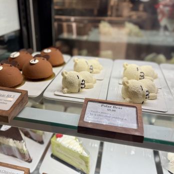 A La Mousse - Cake variety - Desserts Near Me - Philadelphia, Pennsylvania A La Mousse - Cake variety - Desserts Near Me - Philadelphia, Pennsylvania
