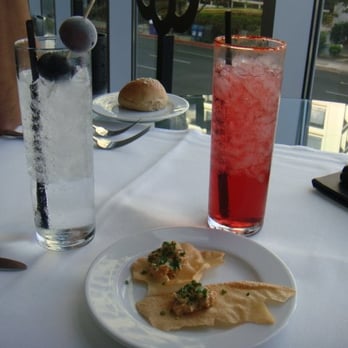 Stage Restaurant - Cocktails - New American Near Me - Honolulu, Hawaii Stage Restaurant - Cocktails - New American Near Me - Honolulu, Hawaii