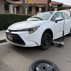 Sd Lockout & Roadside - Flat tire service on this rental in old town San Diego