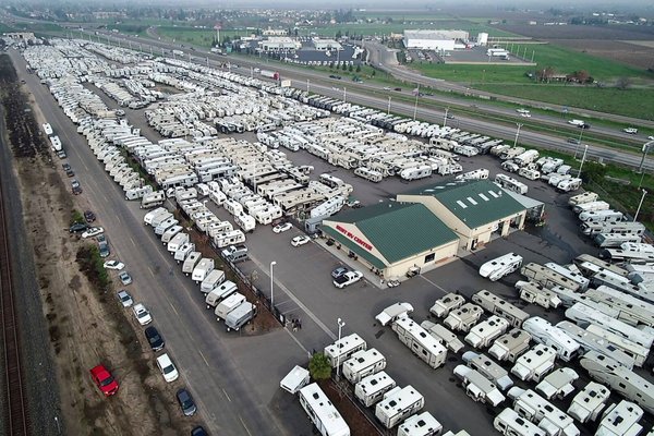 Rv Camper Repair Near Me Tustin thumbnail