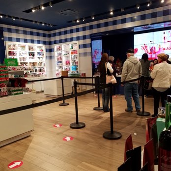 Bath & Body Works - Bath & Body Works - Cosmetics & Beauty Supply Near Me - Greenwood, Indiana