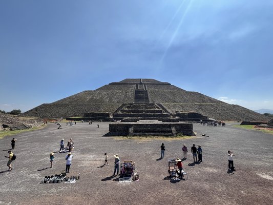 Pyramid of the Sun by null