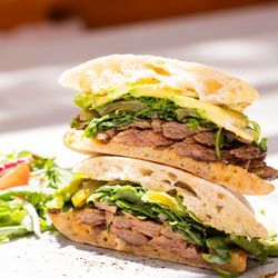 Madre - Carne Asada Torta