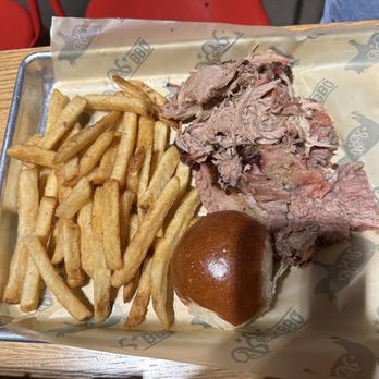 R&R BBQ - Barbeque Near Me - Pleasant Grove, Utah R&R BBQ - Barbeque Near Me - Pleasant Grove, Utah