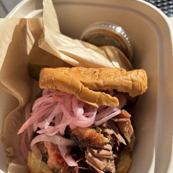 Sonoma Cheese Factory - Pulled pork sami. My sis squashed that in 2 secs! - Cheese Shops Near Me - Sonoma, California