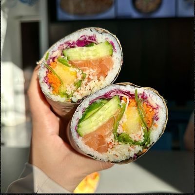 Yoki Express - Asian kitchen & Poke Bowls by null