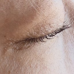 My lash is finally curly My lash is finally curly