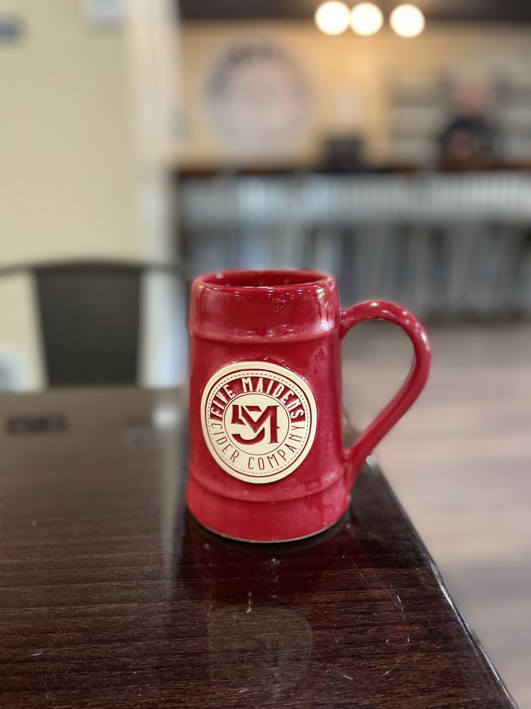 Five Maidens Cider Logo
