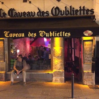 Le Caveau des Oubliettes - Jazz & Blues Near Me - Paris, 75