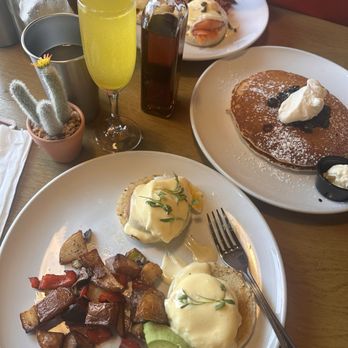 Sunny Side Solana - Breakfast & Brunch Near Me - Solana Beach, California Sunny Side Solana - Breakfast & Brunch Near Me - Solana Beach, California