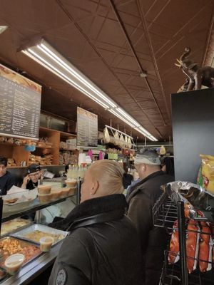 G & R Deli by null