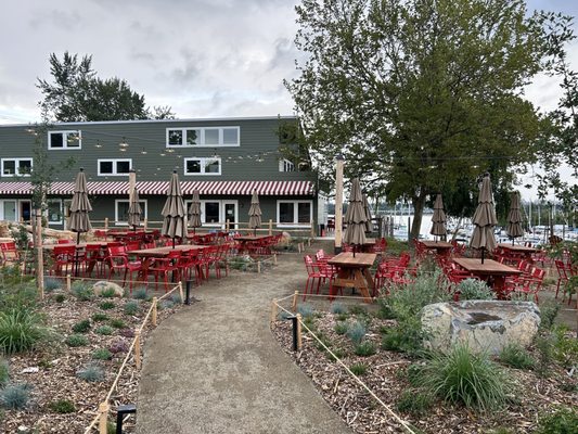 Pal’s - Hayden Island by null