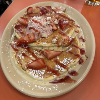 Snooze, an A.M. Eatery - Strawberry Shortcake Pancakes - Breakfast & Brunch Near Me - Charlotte, North Carolina Snooze, an A.M. Eatery - Strawberry Shortcake Pancakes - Breakfast & Brunch Near Me - Charlotte, North Carolina