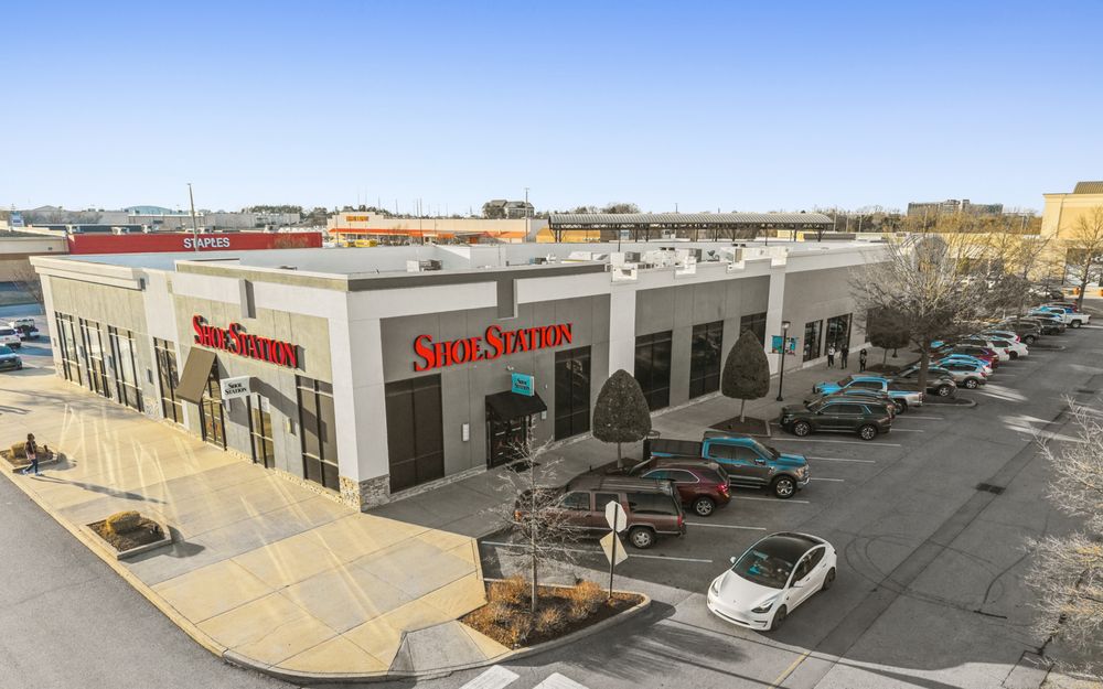 Stones River Mall Logo
