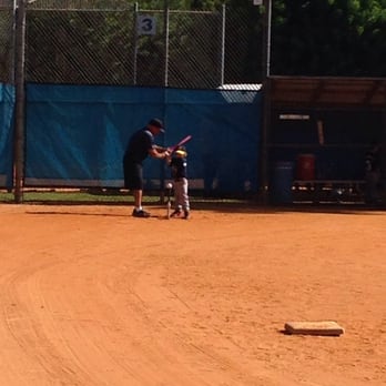 Danny Berry Baseball - Danny training how to bat properly - Amateur Sports Teams Near Me - Miami, Florida