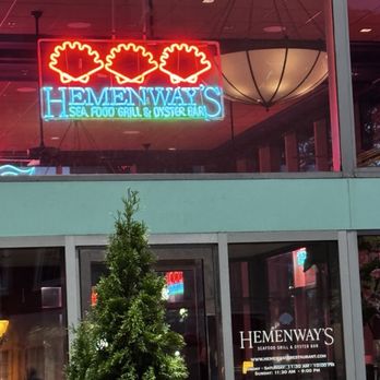 Hemenway's Restaurant - Front of restaurant - Seafood Near Me - Providence, Rhode Island
