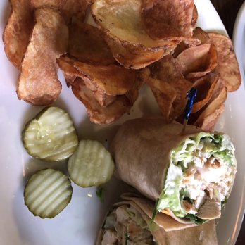 The Peanut - Sports Bars Near Me - Mission, Kansas