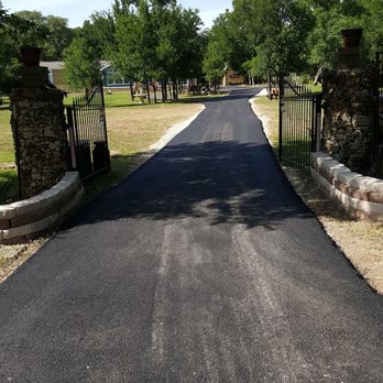 Riley's Asphalt - Masonry/Concrete Near Me