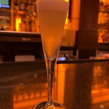 The Capital Burger - The Capital Grille Stoli Doli - Burgers Near Me - Boston, Massachusetts