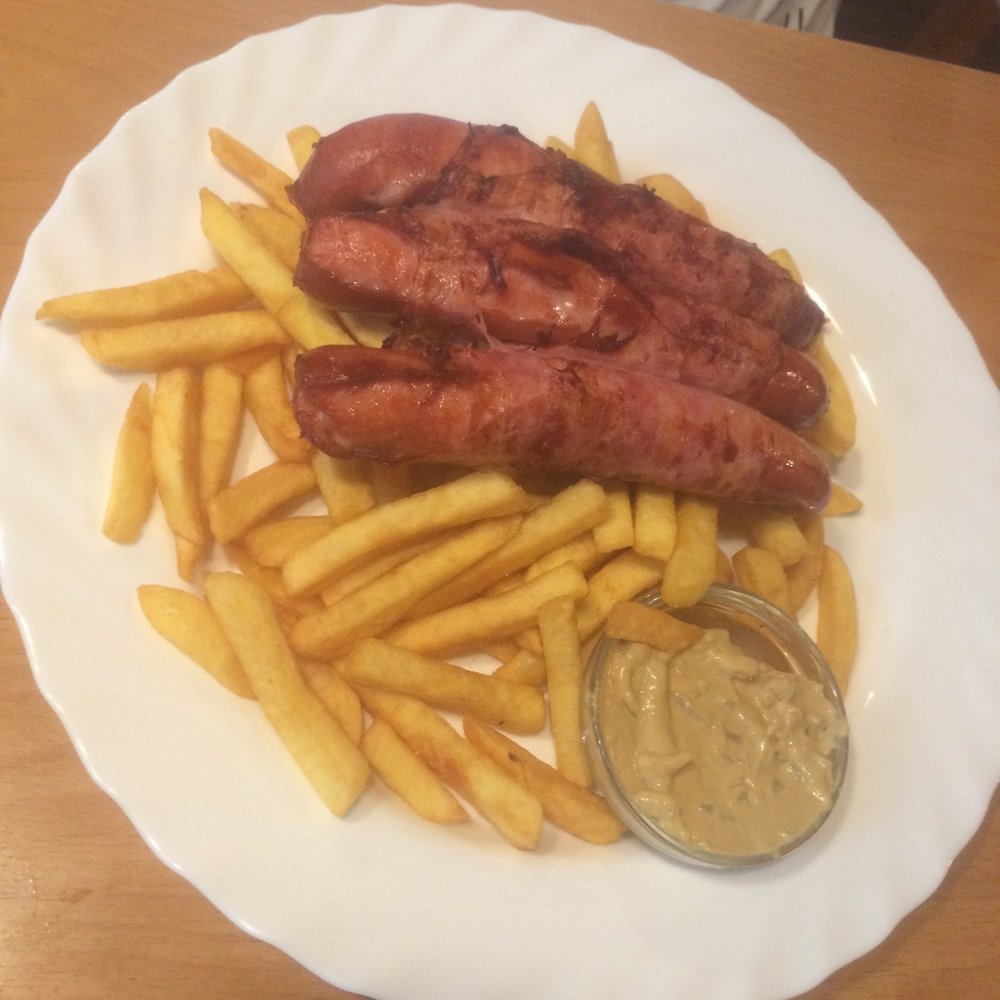 Centimeter - Berner wurstel & fries - Bistros Near Me - Vienna, 9 Centimeter - Berner wurstel & fries - Bistros Near Me - Vienna, 9