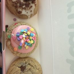Milk Chocolate Chip Cookie Milk Chocolate Chip Cookie